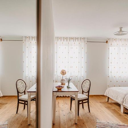 Casa Krasna Gourmet Boutique Hotel Lokev Ngoại thất bức ảnh