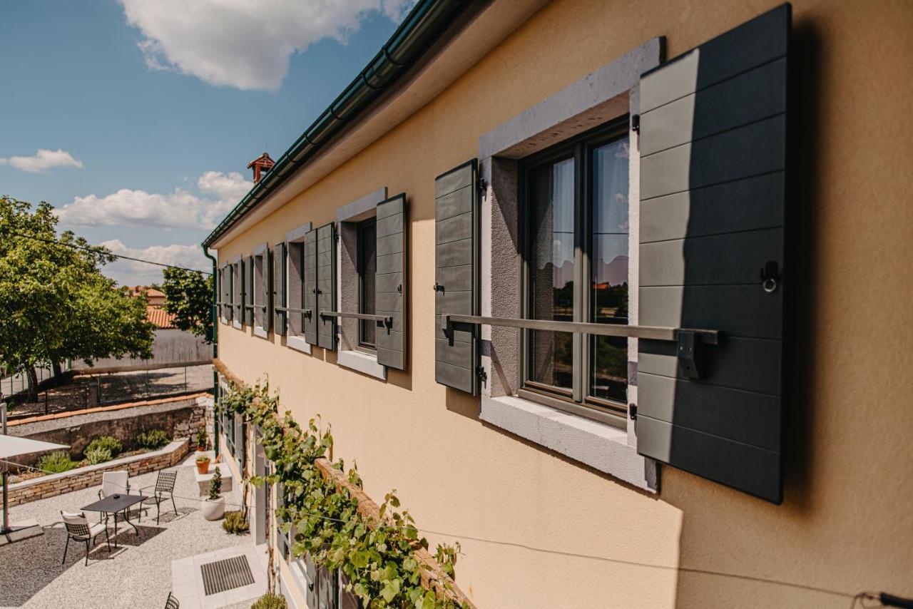 Casa Krasna Gourmet Boutique Hotel Lokev Ngoại thất bức ảnh