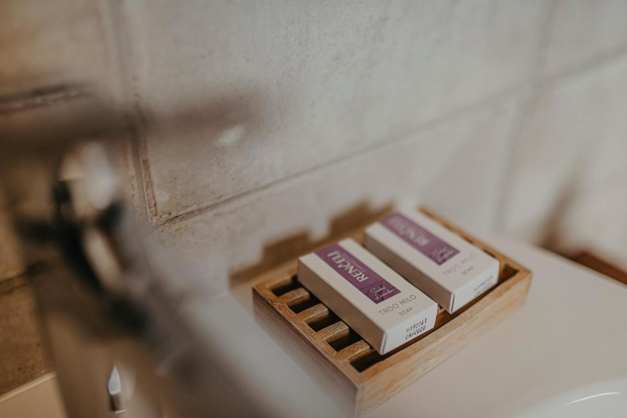 Casa Krasna Gourmet Boutique Hotel Lokev Ngoại thất bức ảnh