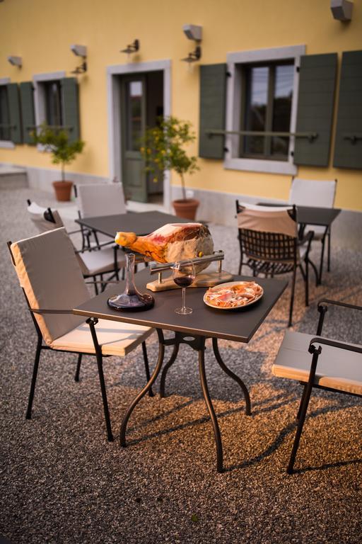 Casa Krasna Gourmet Boutique Hotel Lokev Ngoại thất bức ảnh