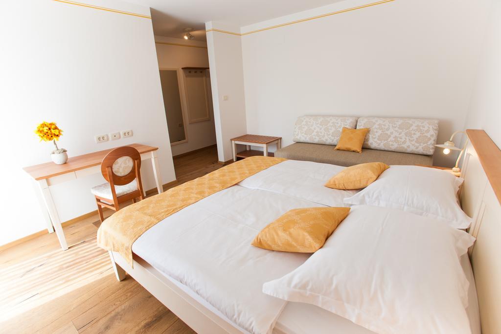Casa Krasna Gourmet Boutique Hotel Lokev Ngoại thất bức ảnh